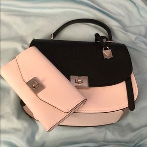 SOLD!!! NWT Michael Kors Purse And Wallet Set